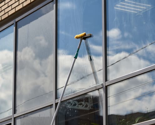 RsV Gruppen utfører Profesjonell vindusvask for bedrifter i Bergen, Stavanger, Voss og Eidfjord