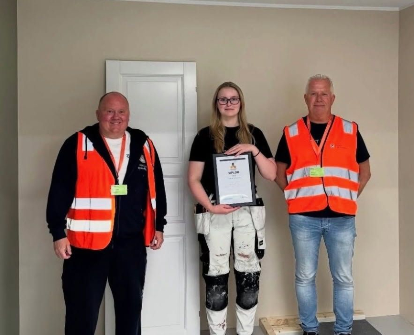 Tone akrstensen lærling i Resv Gruppen AS